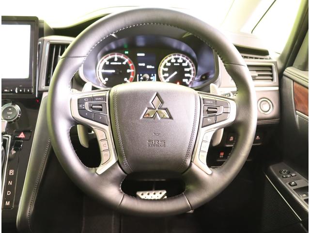 デリカD:5 P/走行8800km/8人乗/ディーゼルTB/4WD/ 10型フルセグナビ/マルチアラウンドM/両側自動ドア/スマートキー/ETC/革調シートカバー/アダプティブクルコン/BSW/LDW/オートハイビーム/LED/18AW/CVT/4WD/8人乗(19枚目)