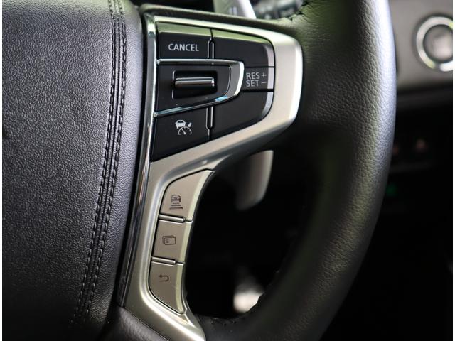 デリカD:5 P/走行8800km/8人乗/ディーゼルTB/4WD/ 10型フルセグナビ/マルチアラウンドM/両側自動ドア/スマートキー/ETC/革調シートカバー/アダプティブクルコン/BSW/LDW/オートハイビーム/LED/18AW/CVT/4WD/8人乗(21枚目)