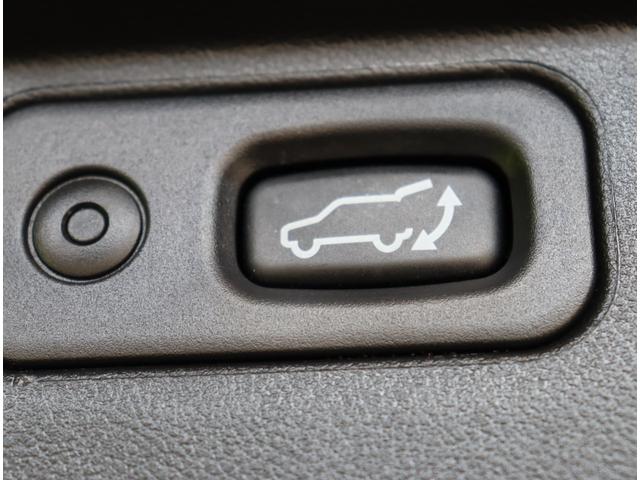 デリカD:5 P/走行8800km/8人乗/ディーゼルTB/4WD/ 10型フルセグナビ/マルチアラウンドM/両側自動ドア/スマートキー/ETC/革調シートカバー/アダプティブクルコン/BSW/LDW/オートハイビーム/LED/18AW/CVT/4WD/8人乗(44枚目)