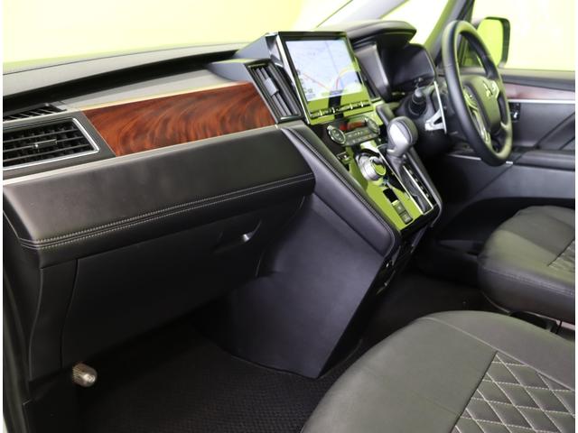 デリカD:5 P/走行8800km/8人乗/ディーゼルTB/4WD/ 10型フルセグナビ/マルチアラウンドM/両側自動ドア/スマートキー/ETC/革調シートカバー/アダプティブクルコン/BSW/LDW/オートハイビーム/LED/18AW/CVT/4WD/8人乗(50枚目)