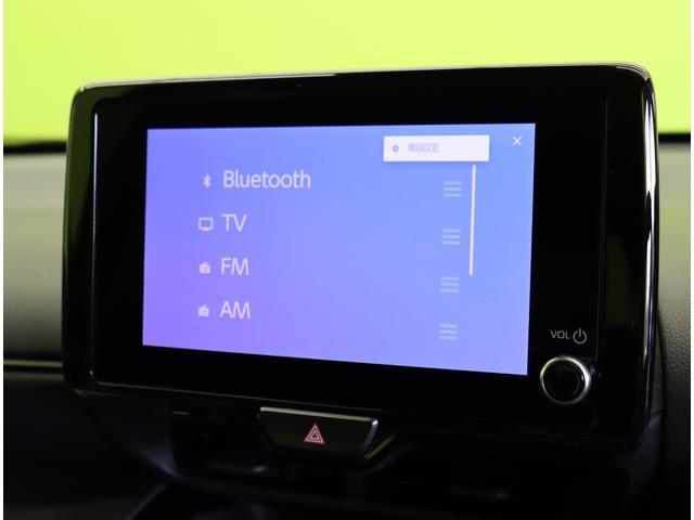 ヤリスクロス ハイブリッドＺ／パノラミックビュー／　Ｄオーディオ／パノラミックビュー／ハーフレザー／Ｐシートヒーター／クルコン／プリクラッシュ／ＢＳＭ／ＰＫＳＢ／革巻ステア／スマートキー／オートＬＥＤ／１８ＡＷ／ＣＶＴ（14枚目）