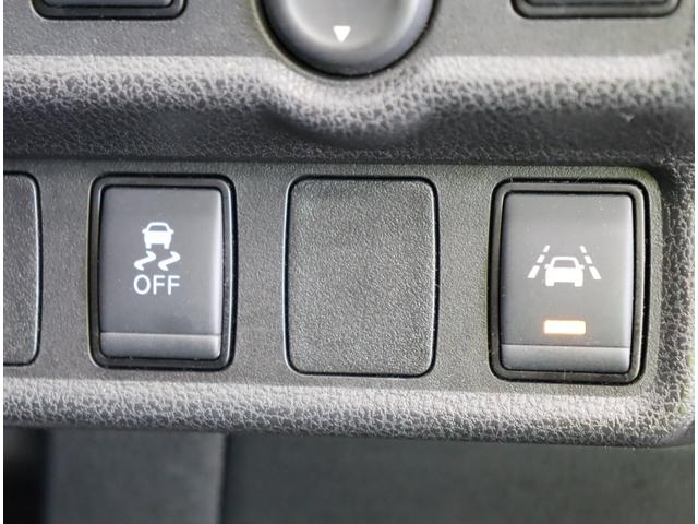 ノート e-パワー X Vセレクション/ワンオーナー/ フルセグSDナビ/アラウンドビュー/インテリジェントルームミラー/エマブレ/車線逸脱警報/インテリキー/ミラーウインカー/オートLED/コーナーセンサー/15AW(26枚目)