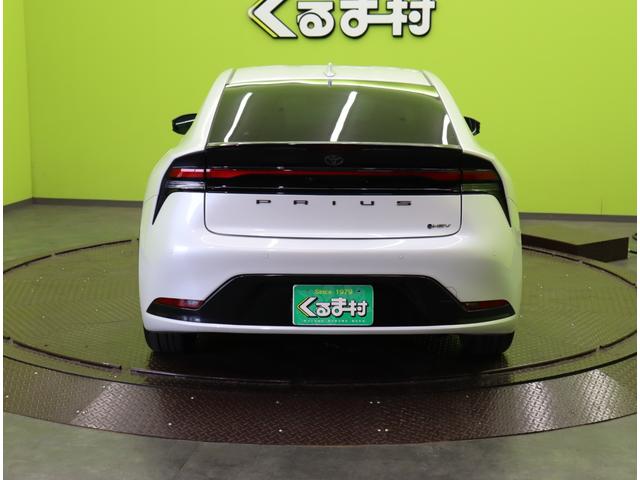 プリウス Z/走行11700km/セーフティセンス/19AW/ 12.3型Dオーデイオ/パノラミックビュー/黒合皮/Dインナーミラー/革巻ステア/スマートキー/セーフティセンス/BSM/ワイヤレス充電/Pバックドア/クリアランスソナー/LED/19AW/CVT(7枚目)