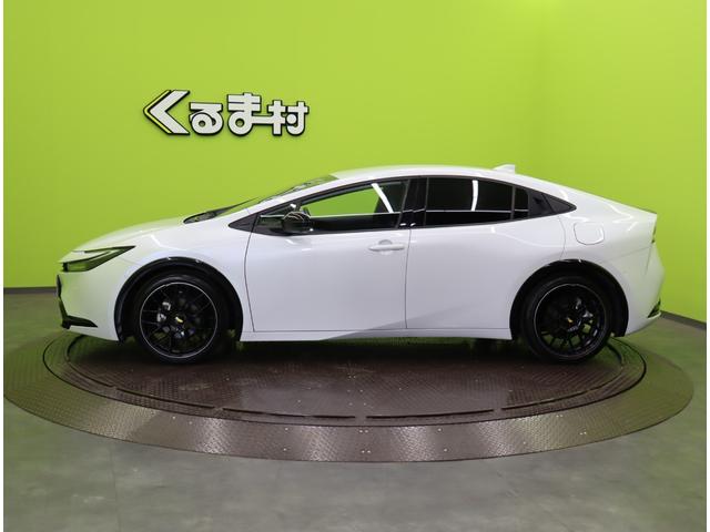 プリウス Z/走行11700km/セーフティセンス/19AW/ 12.3型Dオーデイオ/パノラミックビュー/黒合皮/Dインナーミラー/革巻ステア/スマートキー/セーフティセンス/BSM/ワイヤレス充電/Pバックドア/クリアランスソナー/LED/19AW/CVT(9枚目)