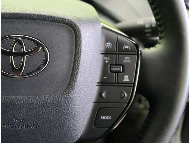 プリウス Z/走行11700km/セーフティセンス/19AW/ 12.3型Dオーデイオ/パノラミックビュー/黒合皮/Dインナーミラー/革巻ステア/スマートキー/セーフティセンス/BSM/ワイヤレス充電/Pバックドア/クリアランスソナー/LED/19AW/CVT(24枚目)