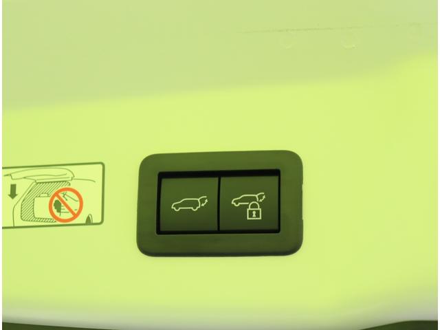 プリウス Z/走行11700km/セーフティセンス/19AW/ 12.3型Dオーデイオ/パノラミックビュー/黒合皮/Dインナーミラー/革巻ステア/スマートキー/セーフティセンス/BSM/ワイヤレス充電/Pバックドア/クリアランスソナー/LED/19AW/CVT(48枚目)