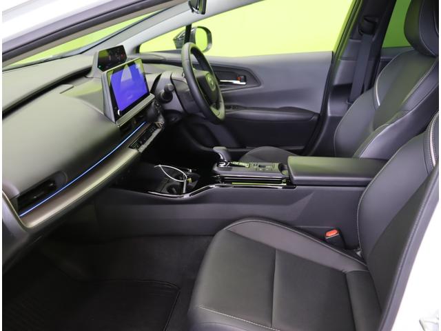プリウス Z/走行11700km/セーフティセンス/19AW/ 12.3型Dオーデイオ/パノラミックビュー/黒合皮/Dインナーミラー/革巻ステア/スマートキー/セーフティセンス/BSM/ワイヤレス充電/Pバックドア/クリアランスソナー/LED/19AW/CVT(54枚目)