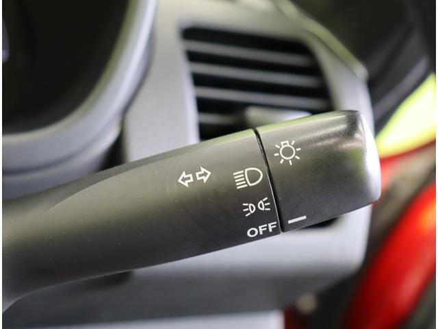 コペン ローブ/ワンオーナー/AT車/2トーンカラー/ Pスタート/スマートキー/シートカバー/シートヒーター/革巻ステア/エコアイドル/電動オープン/LEDヘッドライト/社外16W/CVT/ワンオーナー(20枚目)