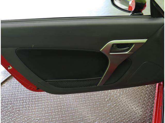 コペン ローブ/ワンオーナー/AT車/2トーンカラー/ Pスタート/スマートキー/シートカバー/シートヒーター/革巻ステア/エコアイドル/電動オープン/LEDヘッドライト/社外16W/CVT/ワンオーナー(35枚目)