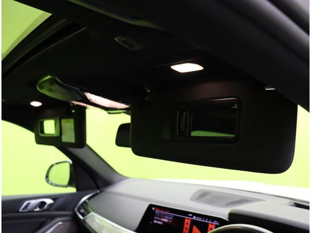 ★バニティ―ミラー（ライト付）付サンバイザー！★