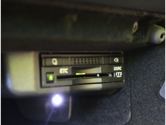 ＩＳ ＩＳ３００ｈ　バージョンＬ／ダウンサス／茶本革／　フルセグナビ／Ｂカメラ／茶革エアシート／レーダークルーズ／マークレビンソン／ＢＳＭ／パドルシフト／スマートキー／クリアランスソナー／オートＬＥＤ／ダウンサス／１７ＡＷ／ＣＶＴ（54枚目）