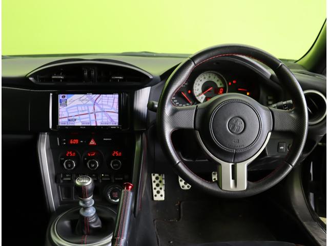 ８６ ＧＴリミテッド／６速ＭＴ／モデリスタエアロ／　フルセグナビ／Ｂカメラ／スマートキー／ＥＴＣ／ドラレコ／革巻ステア／電格ミラー／オートＨＩＤ／ＢＬＩＴＺタワーバー／モデリスタエアロ／１７ＡＷ／６速ＭＴ（11枚目）