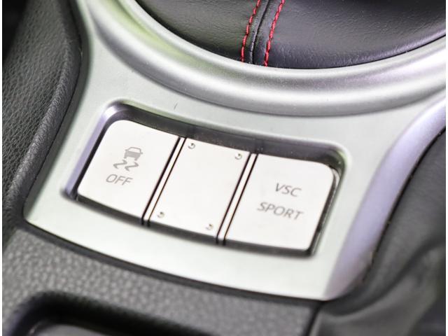 ８６ ＧＴリミテッド／６速ＭＴ／モデリスタエアロ／　フルセグナビ／Ｂカメラ／スマートキー／ＥＴＣ／ドラレコ／革巻ステア／電格ミラー／オートＨＩＤ／ＢＬＩＴＺタワーバー／モデリスタエアロ／１７ＡＷ／６速ＭＴ（18枚目）