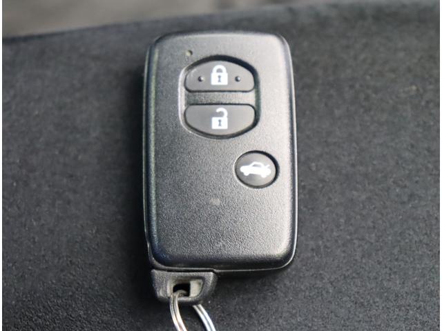 ８６ ＧＴリミテッド／６速ＭＴ／モデリスタエアロ／　フルセグナビ／Ｂカメラ／スマートキー／ＥＴＣ／ドラレコ／革巻ステア／電格ミラー／オートＨＩＤ／ＢＬＩＴＺタワーバー／モデリスタエアロ／１７ＡＷ／６速ＭＴ（24枚目）