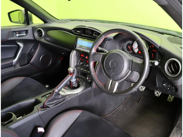 ８６ ＧＴリミテッド／６速ＭＴ／モデリスタエアロ／　フルセグナビ／Ｂカメラ／スマートキー／ＥＴＣ／ドラレコ／革巻ステア／電格ミラー／オートＨＩＤ／ＢＬＩＴＺタワーバー／モデリスタエアロ／１７ＡＷ／６速ＭＴ（28枚目）