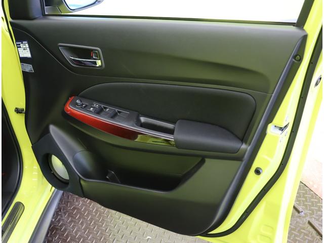 スイフトスポーツ ベースグレード／セーフティパッケージ装着車／／６速ＭＴ／　ディスプレイオーディオ／Ｂカメラ／スマートキー／デュアルセンサーブレーキ／アダプティブクルーズ／革巻ステア／ハイビームアシスト／ＬＥＤライト／ＴＥＩＮ車高調／ＲＡＹＳ１７ＡＷ／６速ＭＴ（34枚目）