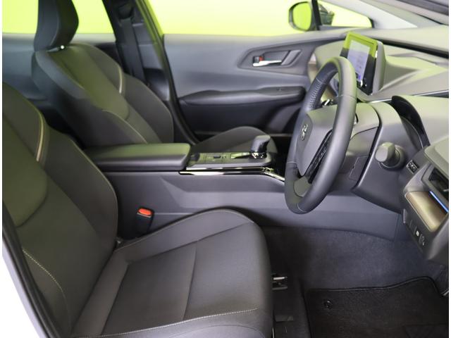 プリウス G/走行12000km/モデリスタエアロ/ 8型フルセグナビ/パノラミックビューM/シートヒーター/レーダークルーズ/プリクラッシュ/BSM/PKSB/革巻ステア/クリアランスソナー/モデリスタエアロ/LED/19AW/CVT(36枚目)