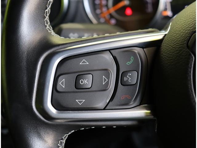 ジープ・ラングラーアンリミテッド サハラ／ワンオーナー／　フルセグナビ／Ｆ＆Ｂカメラ／黒革シート／アダプティブクルーズ／スマートキー／自動緊急ブレーキ／ブラインドスポット／オートＬＥＤ／ルーフラック／社外Ｆバンパー＆ステップ／１８ＡＷ／８ＡＴ（22枚目）