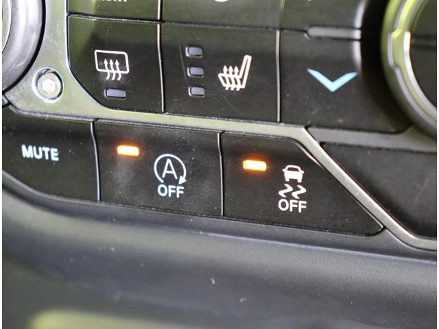 ジープ・ラングラーアンリミテッド サハラ／ワンオーナー／　フルセグナビ／Ｆ＆Ｂカメラ／黒革シート／アダプティブクルーズ／スマートキー／自動緊急ブレーキ／ブラインドスポット／オートＬＥＤ／ルーフラック／社外Ｆバンパー＆ステップ／１８ＡＷ／８ＡＴ（30枚目）