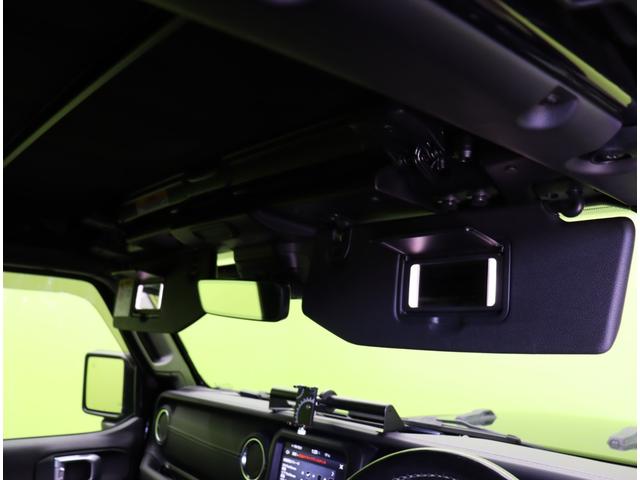 ジープ・ラングラーアンリミテッド サハラ／ワンオーナー／　フルセグナビ／Ｆ＆Ｂカメラ／黒革シート／アダプティブクルーズ／スマートキー／自動緊急ブレーキ／ブラインドスポット／オートＬＥＤ／ルーフラック／社外Ｆバンパー＆ステップ／１８ＡＷ／８ＡＴ（31枚目）