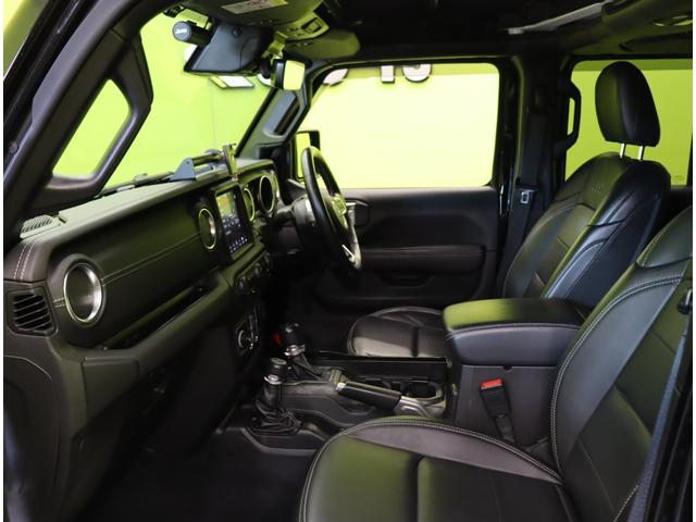 ジープ・ラングラーアンリミテッド サハラ／ワンオーナー／　フルセグナビ／Ｆ＆Ｂカメラ／黒革シート／アダプティブクルーズ／スマートキー／自動緊急ブレーキ／ブラインドスポット／オートＬＥＤ／ルーフラック／社外Ｆバンパー＆ステップ／１８ＡＷ／８ＡＴ（48枚目）