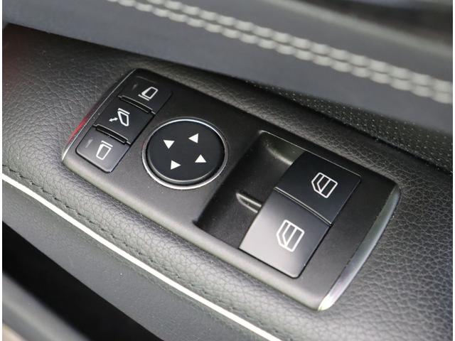 ＳＬ ＳＬ３５０／ＡＭＧスポーツＰＫＧ／走行３５６００ｋｍ／　マジックスカイバリオルーフ／フルセグナビ／Ｂカメラ／黒革エアシート／スマートキー／プレセーフブレーキ／ブラインドスポット／レーンキープ／ＨＩＤライト／ＡＭＧ２０ＡＷ／７ＡＴ（35枚目）