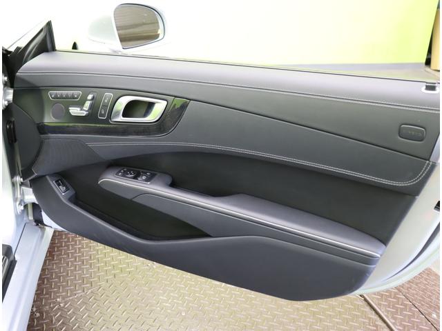 ＳＬ ＳＬ３５０／ＡＭＧスポーツＰＫＧ／走行３５６００ｋｍ／　マジックスカイバリオルーフ／フルセグナビ／Ｂカメラ／黒革エアシート／スマートキー／プレセーフブレーキ／ブラインドスポット／レーンキープ／ＨＩＤライト／ＡＭＧ２０ＡＷ／７ＡＴ（36枚目）