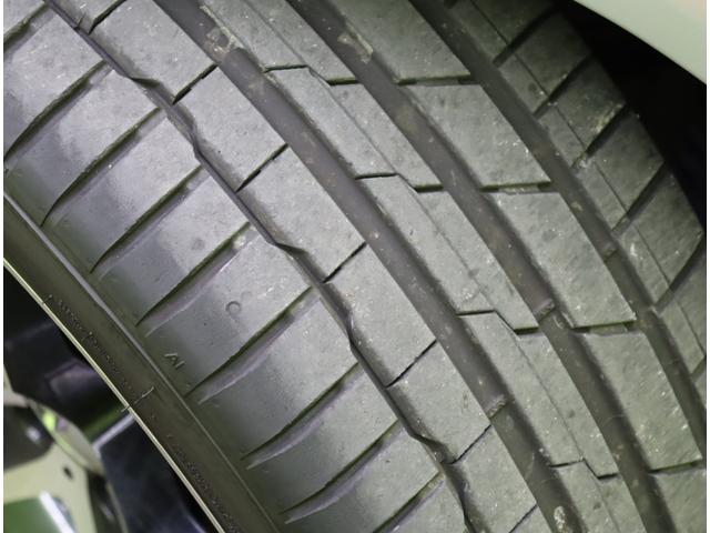 ＳＬ ＳＬ３５０／ＡＭＧスポーツＰＫＧ／走行３５６００ｋｍ／　マジックスカイバリオルーフ／フルセグナビ／Ｂカメラ／黒革エアシート／スマートキー／プレセーフブレーキ／ブラインドスポット／レーンキープ／ＨＩＤライト／ＡＭＧ２０ＡＷ／７ＡＴ（60枚目）