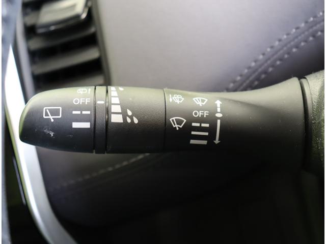 セレナ ハイウェイスターV/ワンオーナー/ 10型フルセグナビ/アラウンドビュー/フリップダウンM/両側自動ドア/エマブレ/インテリジェントルームミラー/プロパイロット/スマートキー/オートLED/F&Rソナー/16AW/CVT(19枚目)