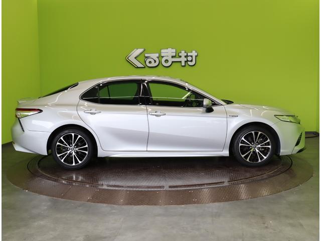 カムリ ＷＳレザーパッケージ／走行１０７００ｋｍ／　フルセグナビ／Ｂカメラ／レザーシート／スマートキー／革巻ステア／パドルシフト／セーフフティセンス／ＢＳＭ／ＲＣＴＡ／ドラレコ／クリアランスソナー／オートＬＥＤ／１８ＡＷ／ＣＶＴ（5枚目）