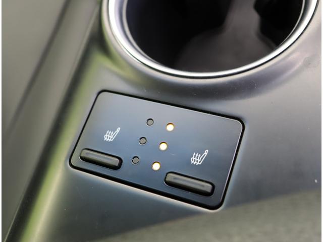 カムリ ＷＳレザーパッケージ／走行１０７００ｋｍ／　フルセグナビ／Ｂカメラ／レザーシート／スマートキー／革巻ステア／パドルシフト／セーフフティセンス／ＢＳＭ／ＲＣＴＡ／ドラレコ／クリアランスソナー／オートＬＥＤ／１８ＡＷ／ＣＶＴ（18枚目）