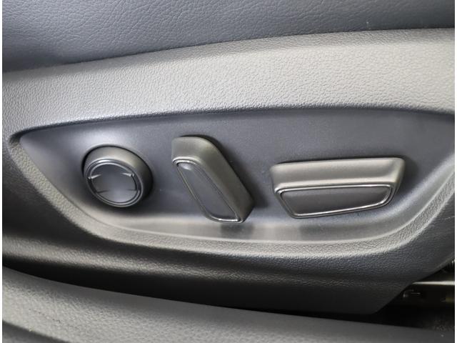 カムリ ＷＳレザーパッケージ／走行１０７００ｋｍ／　フルセグナビ／Ｂカメラ／レザーシート／スマートキー／革巻ステア／パドルシフト／セーフフティセンス／ＢＳＭ／ＲＣＴＡ／ドラレコ／クリアランスソナー／オートＬＥＤ／１８ＡＷ／ＣＶＴ（36枚目）