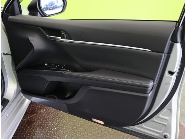 カムリ ＷＳレザーパッケージ／走行１０７００ｋｍ／　フルセグナビ／Ｂカメラ／レザーシート／スマートキー／革巻ステア／パドルシフト／セーフフティセンス／ＢＳＭ／ＲＣＴＡ／ドラレコ／クリアランスソナー／オートＬＥＤ／１８ＡＷ／ＣＶＴ（39枚目）