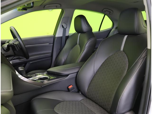 カムリ ＷＳレザーパッケージ／走行１０７００ｋｍ／　フルセグナビ／Ｂカメラ／レザーシート／スマートキー／革巻ステア／パドルシフト／セーフフティセンス／ＢＳＭ／ＲＣＴＡ／ドラレコ／クリアランスソナー／オートＬＥＤ／１８ＡＷ／ＣＶＴ（48枚目）