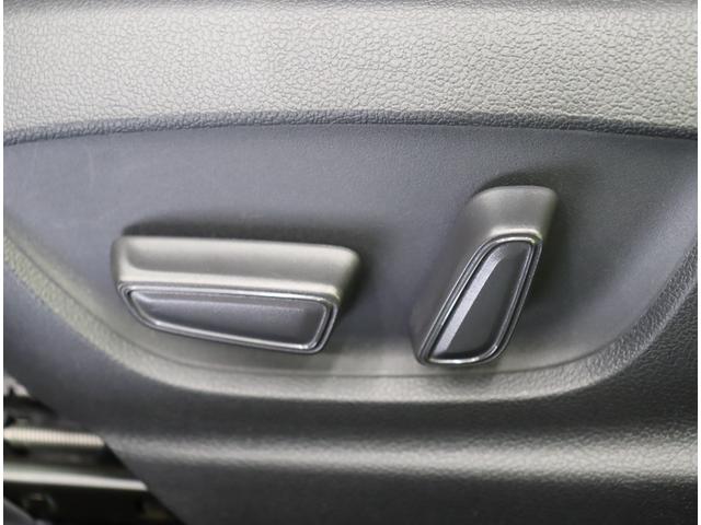 カムリ ＷＳレザーパッケージ／走行１０７００ｋｍ／　フルセグナビ／Ｂカメラ／レザーシート／スマートキー／革巻ステア／パドルシフト／セーフフティセンス／ＢＳＭ／ＲＣＴＡ／ドラレコ／クリアランスソナー／オートＬＥＤ／１８ＡＷ／ＣＶＴ（50枚目）