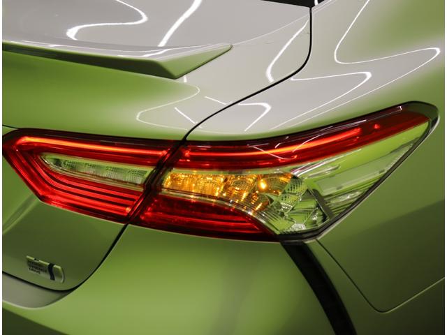 カムリ ＷＳレザーパッケージ／走行１０７００ｋｍ／　フルセグナビ／Ｂカメラ／レザーシート／スマートキー／革巻ステア／パドルシフト／セーフフティセンス／ＢＳＭ／ＲＣＴＡ／ドラレコ／クリアランスソナー／オートＬＥＤ／１８ＡＷ／ＣＶＴ（61枚目）