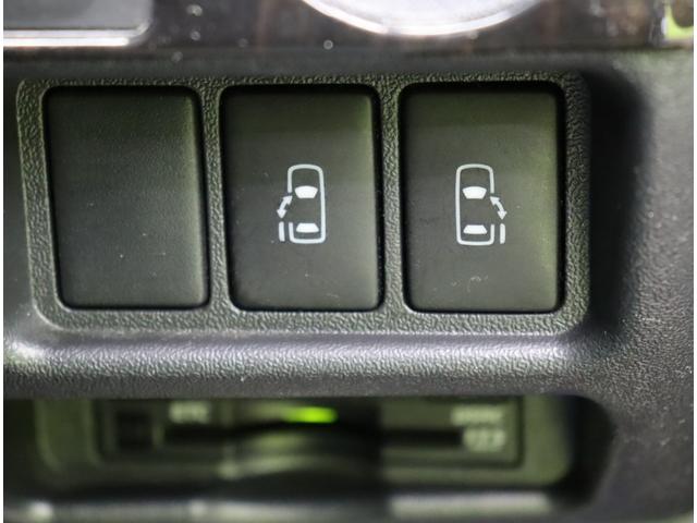 レジアスエースバン スーパーＧＬ　ダークプライム／モデリスタエアロ／　フルセグナビ／Ｂカメラ／両側パワースライドドア／ハーフレザー／スマートキー／ＥＴＣ／コンビステアＨ／社外テール／オートＬＥＤ／モデリスタエアロ／電格ミラー／６ＡＴ（25枚目）