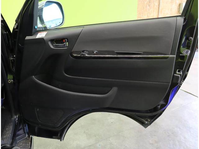 レジアスエースバン スーパーＧＬ　ダークプライム／モデリスタエアロ／　フルセグナビ／Ｂカメラ／両側パワースライドドア／ハーフレザー／スマートキー／ＥＴＣ／コンビステアＨ／社外テール／オートＬＥＤ／モデリスタエアロ／電格ミラー／６ＡＴ（34枚目）