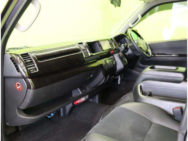 レジアスエースバン スーパーＧＬ　ダークプライム／モデリスタエアロ／　フルセグナビ／Ｂカメラ／両側パワースライドドア／ハーフレザー／スマートキー／ＥＴＣ／コンビステアＨ／社外テール／オートＬＥＤ／モデリスタエアロ／電格ミラー／６ＡＴ（44枚目）
