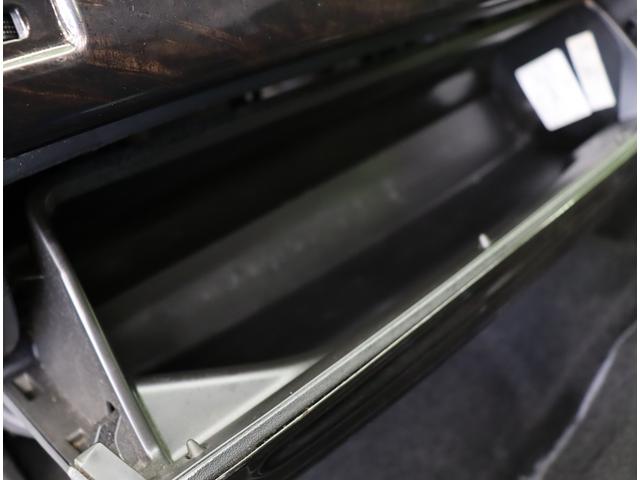 レジアスエースバン スーパーＧＬ　ダークプライム／モデリスタエアロ／　フルセグナビ／Ｂカメラ／両側パワースライドドア／ハーフレザー／スマートキー／ＥＴＣ／コンビステアＨ／社外テール／オートＬＥＤ／モデリスタエアロ／電格ミラー／６ＡＴ（45枚目）