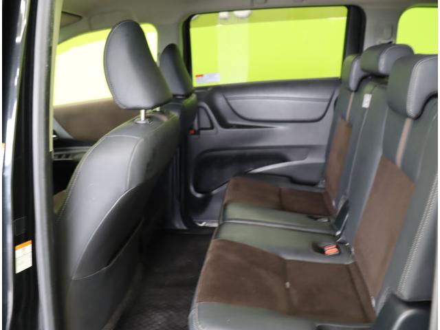 シエンタ ハイブリッドＧ　クエロ／モデリスタエアロ／Ｒモニター／　９型フルセグナビ／パノラミックビュー／１２．１型フリップダウンＭ／両側自動ドア／ハーフレザー／セーフティセンス／スマートキー／ＥＴＣ／ドラレコ／モデリスタエアロ／オートＬＥＤ／ＣＶＴ（46枚目）