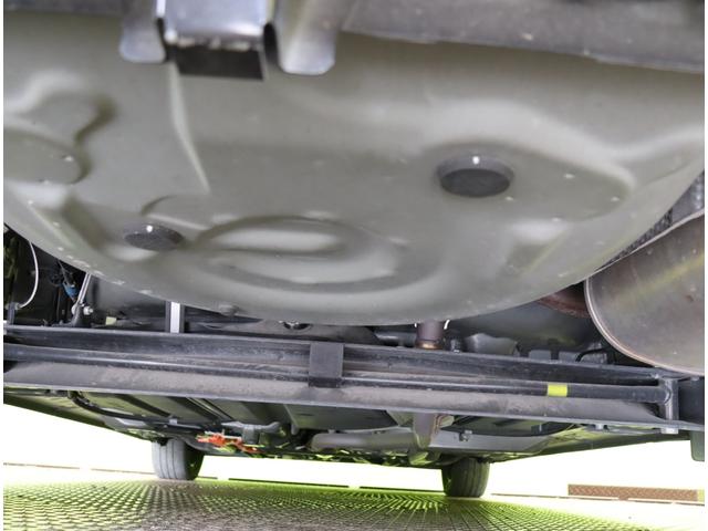 シエンタ ハイブリッドＧ　クエロ／モデリスタエアロ／Ｒモニター／　９型フルセグナビ／パノラミックビュー／１２．１型フリップダウンＭ／両側自動ドア／ハーフレザー／セーフティセンス／スマートキー／ＥＴＣ／ドラレコ／モデリスタエアロ／オートＬＥＤ／ＣＶＴ（65枚目）