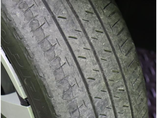 シエンタ ハイブリッドＧ　クエロ／モデリスタエアロ／Ｒモニター／　９型フルセグナビ／パノラミックビュー／１２．１型フリップダウンＭ／両側自動ドア／ハーフレザー／セーフティセンス／スマートキー／ＥＴＣ／ドラレコ／モデリスタエアロ／オートＬＥＤ／ＣＶＴ（66枚目）