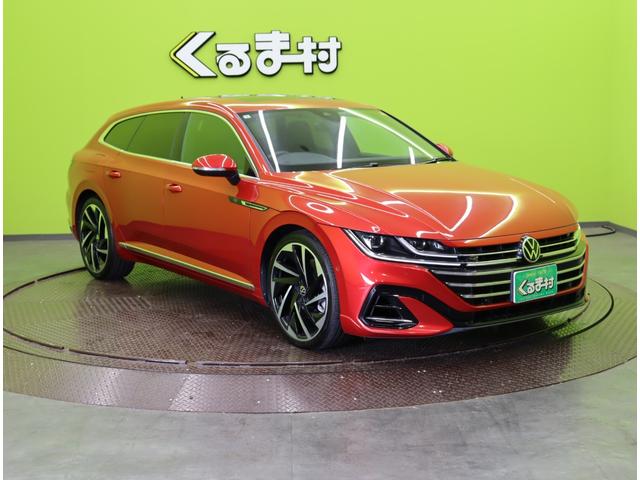 アルテオン シューティングブレーク TSI 4モーション Rラインアドバンス/サンルーフ/黒革/ 純正ナビ/全方位モニター/デジタルコックピット/黒革シート/ハーマンカードン/レーダークルーズ/ブラインドスポット/Pバックドア/ハイビームアシスト/LED/サンルーフ/20AW/7AT(4枚目)