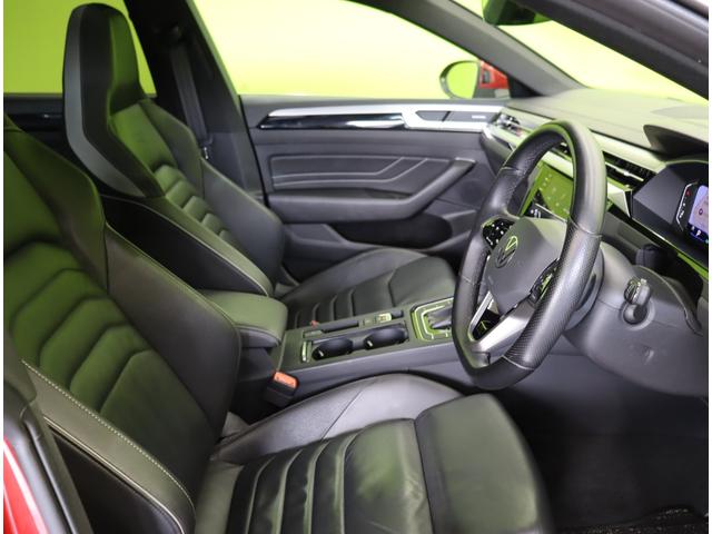 アルテオン シューティングブレーク TSI 4モーション Rラインアドバンス/サンルーフ/黒革/ 純正ナビ/全方位モニター/デジタルコックピット/黒革シート/ハーマンカードン/レーダークルーズ/ブラインドスポット/Pバックドア/ハイビームアシスト/LED/サンルーフ/20AW/7AT(36枚目)