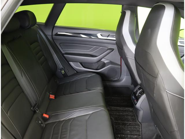 アルテオン シューティングブレーク TSI 4モーション Rラインアドバンス/サンルーフ/黒革/ 純正ナビ/全方位モニター/デジタルコックピット/黒革シート/ハーマンカードン/レーダークルーズ/ブラインドスポット/Pバックドア/ハイビームアシスト/LED/サンルーフ/20AW/7AT(43枚目)