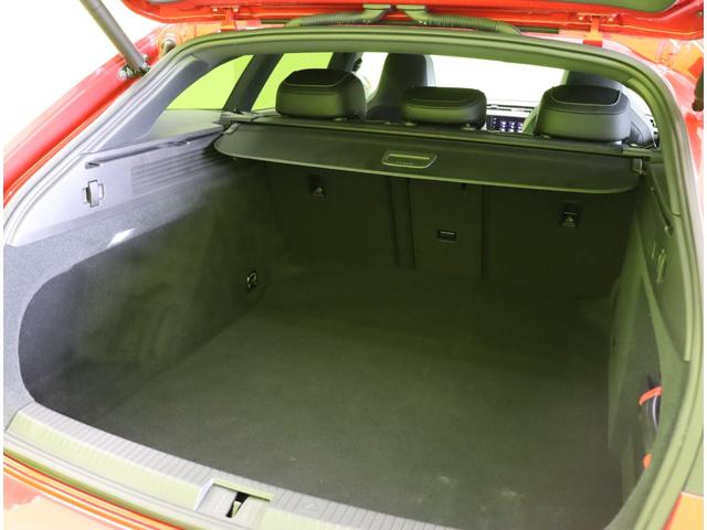 アルテオン シューティングブレーク TSI 4モーション Rラインアドバンス/サンルーフ/黒革/ 純正ナビ/全方位モニター/デジタルコックピット/黒革シート/ハーマンカードン/レーダークルーズ/ブラインドスポット/Pバックドア/ハイビームアシスト/LED/サンルーフ/20AW/7AT(46枚目)