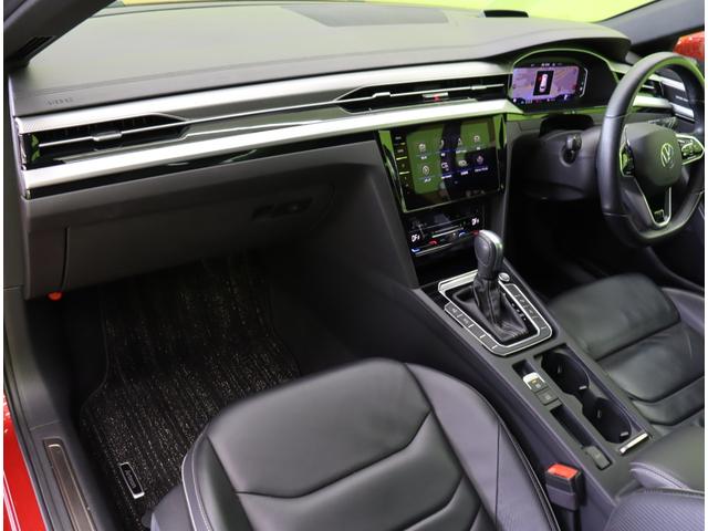 アルテオン シューティングブレーク TSI 4モーション Rラインアドバンス/サンルーフ/黒革/ 純正ナビ/全方位モニター/デジタルコックピット/黒革シート/ハーマンカードン/レーダークルーズ/ブラインドスポット/Pバックドア/ハイビームアシスト/LED/サンルーフ/20AW/7AT(54枚目)