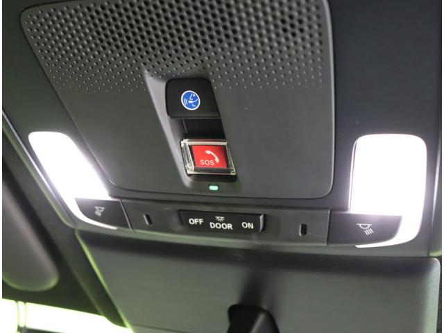 ステップワゴン ｅ：ＨＥＶスパーダ　プレミアムライン／ホンダセンシング／　１１．４型ナビＴＶ／マルチビューモニター／１５．６型フリップダウンＭ／両側自動ドア／スマートキー／ＣＭＢＳ／路外逸脱抑制／ブラインドスポット／オートハイビーム／ＬＥＤライト／１７ＡＷ／７人乗（31枚目）