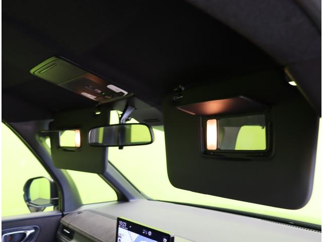 ステップワゴン ｅ：ＨＥＶスパーダ　プレミアムライン／ホンダセンシング／　１１．４型ナビＴＶ／マルチビューモニター／１５．６型フリップダウンＭ／両側自動ドア／スマートキー／ＣＭＢＳ／路外逸脱抑制／ブラインドスポット／オートハイビーム／ＬＥＤライト／１７ＡＷ／７人乗（32枚目）